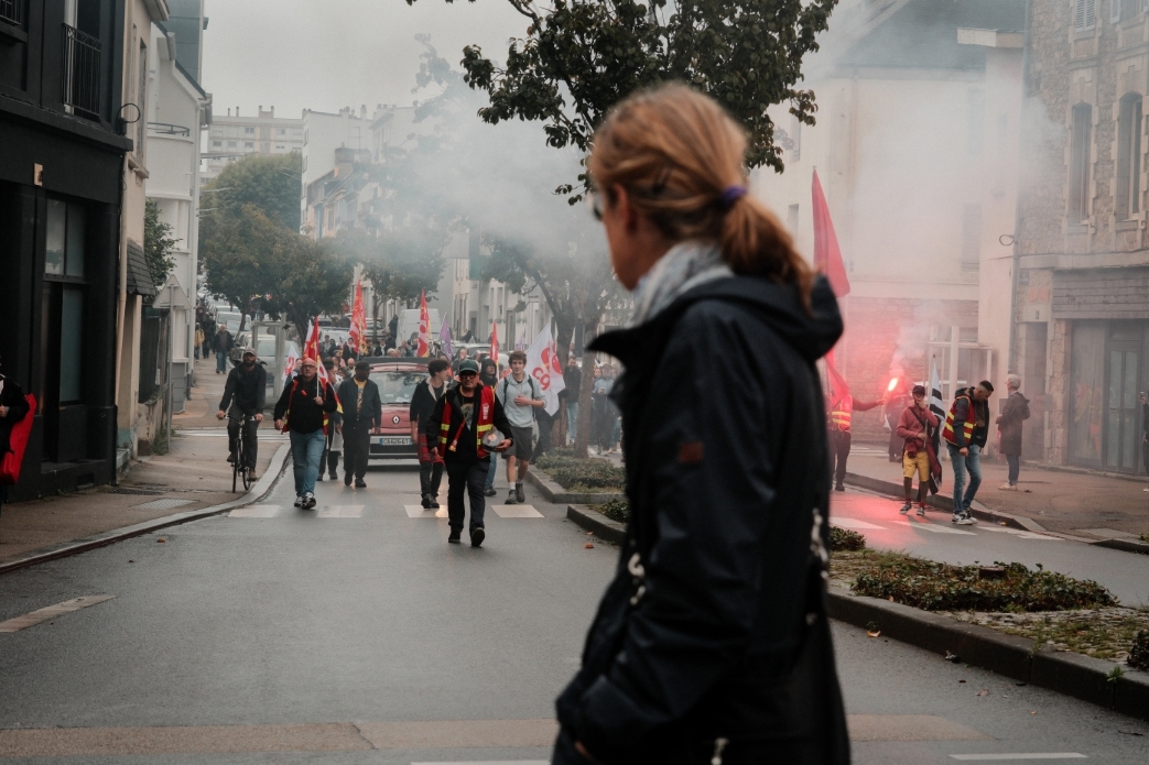 Documentary photograph from Article 11